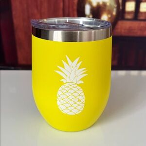 Yellow Pineapple Insulated Tumbler